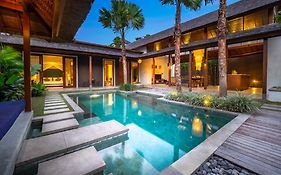 Bumbak Park Villas By Nakula